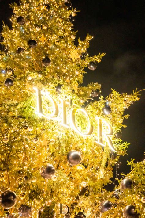 dior xmas tree toronto|The Most Magical Christmas Market In Toronto Is Now Officially .